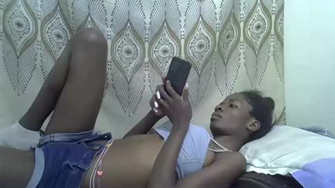 Snapshot of sexyboobies22 chatting on October 19, 11:18 pm sexyboobies22 online show from October 19, 11:18 pm