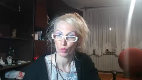 ENI pvt moan your name  WHEN I M NOT online you tell me in SNAPCHAT deal yes add me...  FREE TWITTER magiconline101...... online show from January 6, 12:05 am