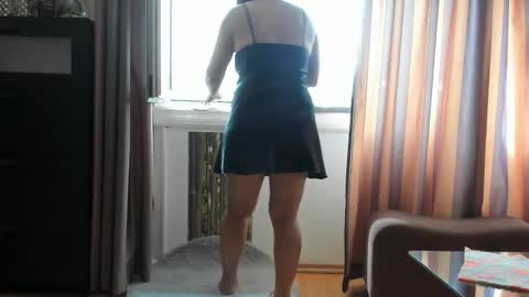 Delia online show from February 3, 11:15 am