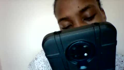 Snapshot of sexyqueen3457132 chatting on October 22, 8:30 am DOVY ACHIENG online show from October 22, 8:30 am