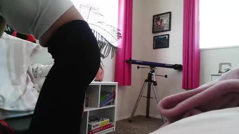 Snapshot of sexysmiley109 chatting on January 28, 7:42 pm sexysmiley109 online show from January 28, 7:42 pm