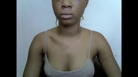 sexyxpeach online show from January 8, 11:03 am