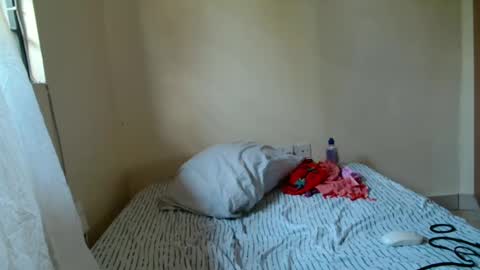 Janey online show from February 10, 9:58 am