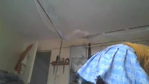 Snapshot of sexyy_tiny chatting on October 23, 10:32 am Mel online show from October 23, 10:32 am