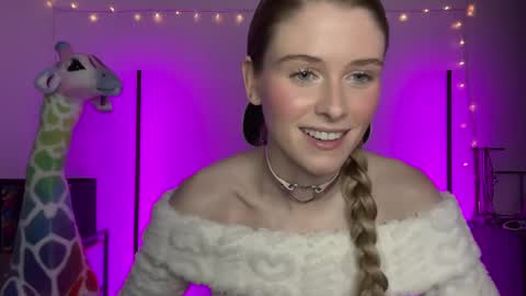 shadebabe online show from December 11, 8:26 am