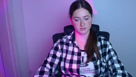 Kate online show from October 29, 1:26 pm