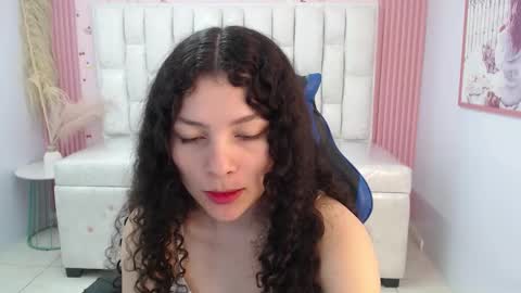 Shalon  online show from November 26, 2:18 pm