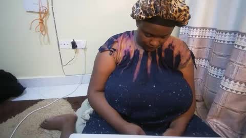 shanny_123 online show from November 12, 12:52 am