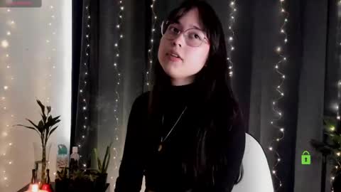 Cat-FOLLOWME and we talk IGshantal cerezo online show from March 11, 8:20 pm