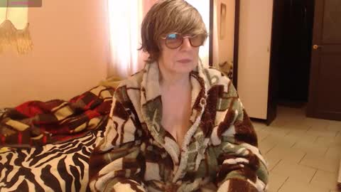 Helena online show from October 1, 7:35 am