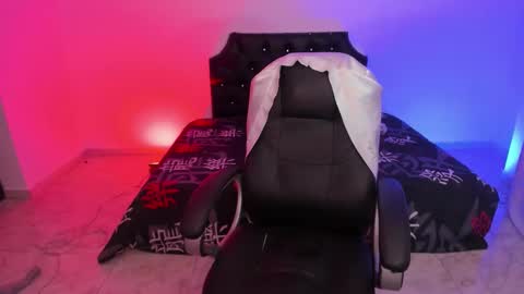 Snapshot of sharon_doll_ chatting on October 18, 4:59 am sharon_doll_ online show from October 18, 4:59 am