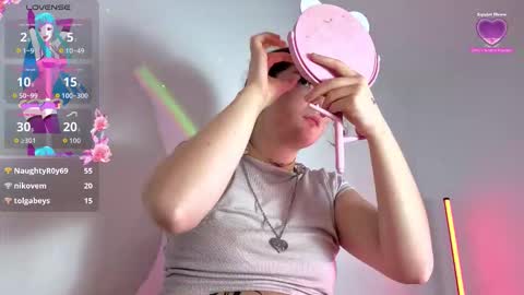 kitsune online show from February 11, 7:04 pm