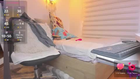 Sharon online show from February 25, 2:37 pm