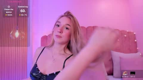 Shantall online show from February 24, 5:55 pm