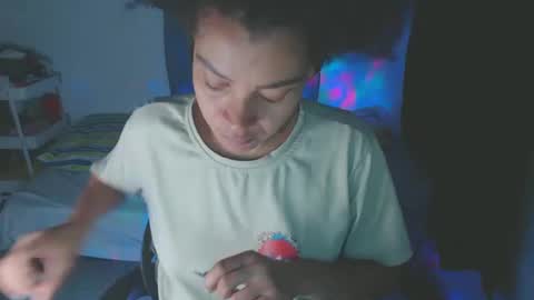 Shayna online show from March 8, 9:57 am