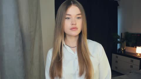 Violet online show from December 23, 6:55 am