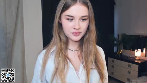 Violet online show from December 26, 7:03 am