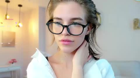 Alex online show from September 11, 1:50 am