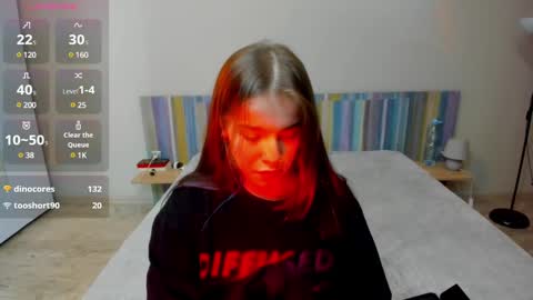 Snapshot of shelyymoon chatting on March 7, 6:11 pm ShelyMoon online show from March 7, 6:11 pm