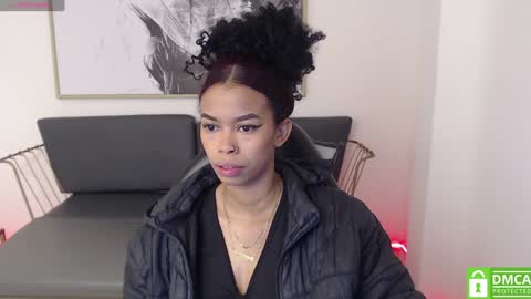 Shenna online show from January 9, 1:02 pm