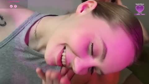 shiny_bunny1 online show from February 28, 1:49 am