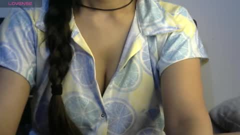 Snapshot of shiri_hot chatting on September 15, 3:04 am Siri online show from September 15, 3:04 am