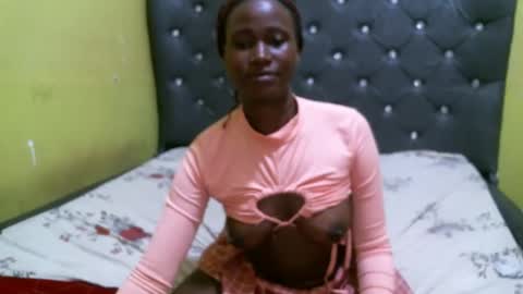 Snapshot of shiro254 chatting on January 31, 7:50 am Shi-ro online show from January 31, 7:50 am