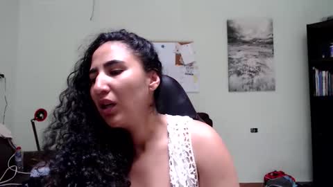 Sofia online show from November 10, 4:35 pm