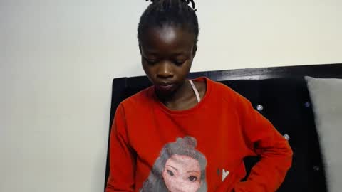 shortnswee254 online show from November 14, 7:36 pm