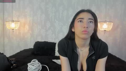 ZUMY ANGELS online show from October 20, 4:37 am