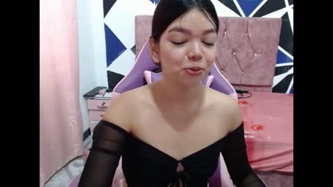 Snapshot of shy_luna18 chatting on October 8, 2:10 pm luna online show from October 8, 2:10 pm