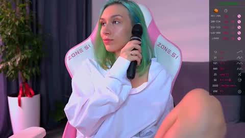 Snapshot of shy_or_horny chatting on October 11, 4:06 am  HI i am Marcy online show from October 11, 4:06 am