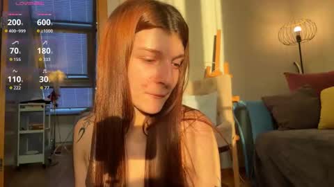 Snapshot of shybella_girl chatting on October 2, 5:34 am Bella online show from October 2, 5:34 am
