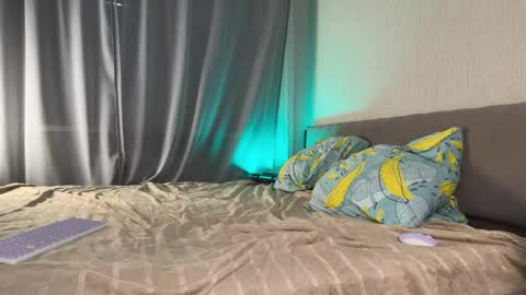 Amelia online show from September 30, 7:52 pm