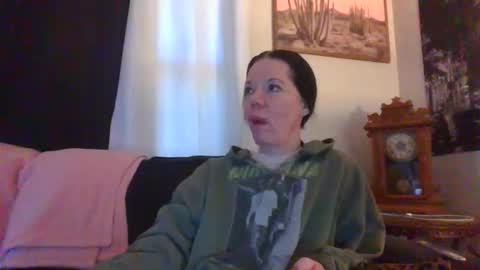 Mrs. St. Patrickk online show from February 22, 6:20 pm