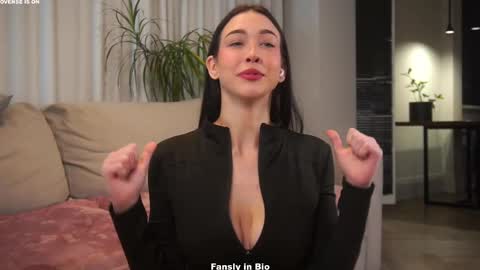 Eva  online show from November 19, 11:10 am