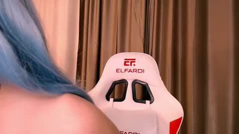 silk_ann online show from October 30, 9:38 pm