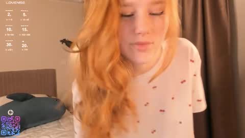 Call me Mia online show from November 22, 3:15 pm