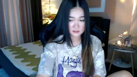 Adrianna Fowler online show from December 20, 2:15 am