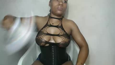 sinfulbicth online show from October 21, 7:18 pm
