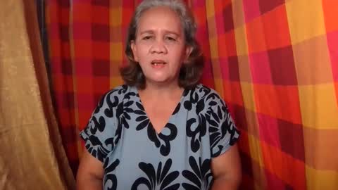 Snapshot of single_momma68 chatting on January 2, 6:18 am Single momma68 online show from January 2, 6:18 am