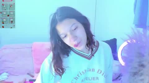 Snapshot of skinnyhorny_ chatting on September 25, 9:41 am  SKINNYHORNY   online show from September 25, 9:41 am