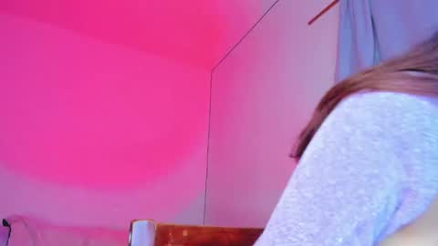  SKINNYHORNY   online show from November 29, 3:43 am