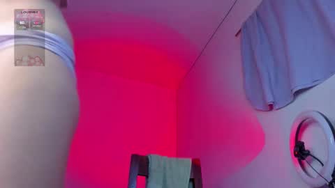  SKINNYHORNY   online show from February 5, 10:07 am