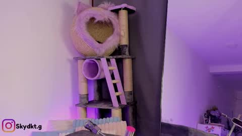  Sky online show from November 8, 1:32 am