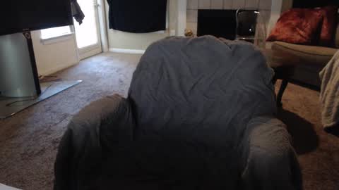 SKYLE   online show from September 22, 6:50 pm