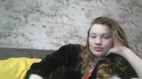 Skyler online show from February 22, 3:01 am