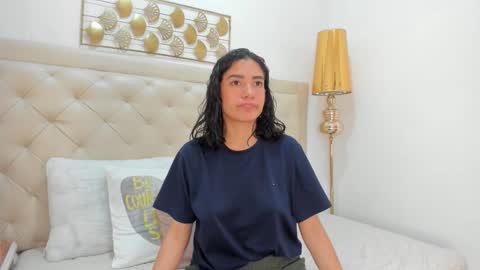 Skyler online show from February 7, 3:43 am