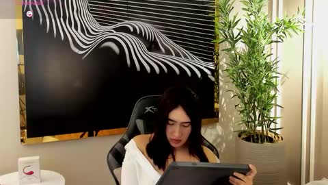 abby online show from November 26, 1:01 pm