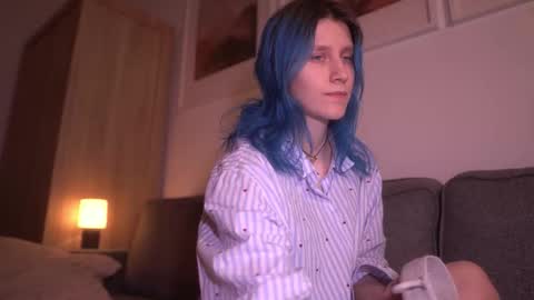 Sonya online show from December 17, 9:30 pm